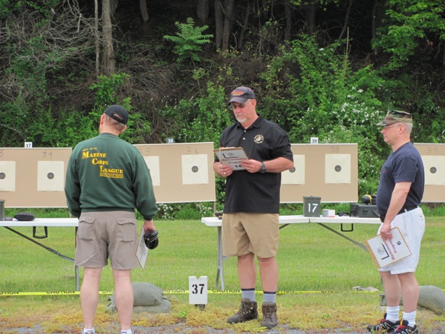 Kip at pistol match